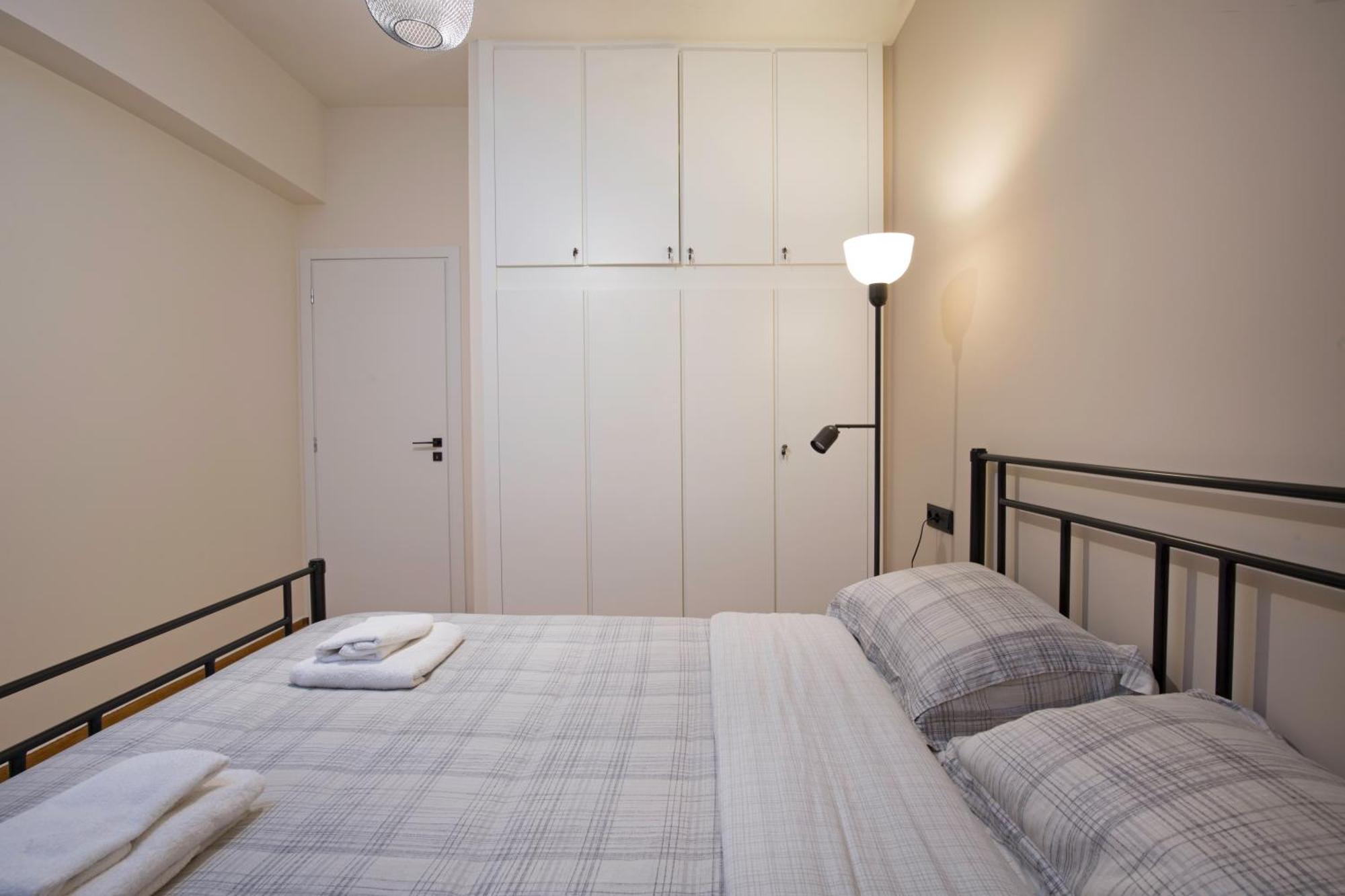 Urban Spacious Apartment Near Kallimarmaron เอเธนส์ ภายนอก รูปภาพ