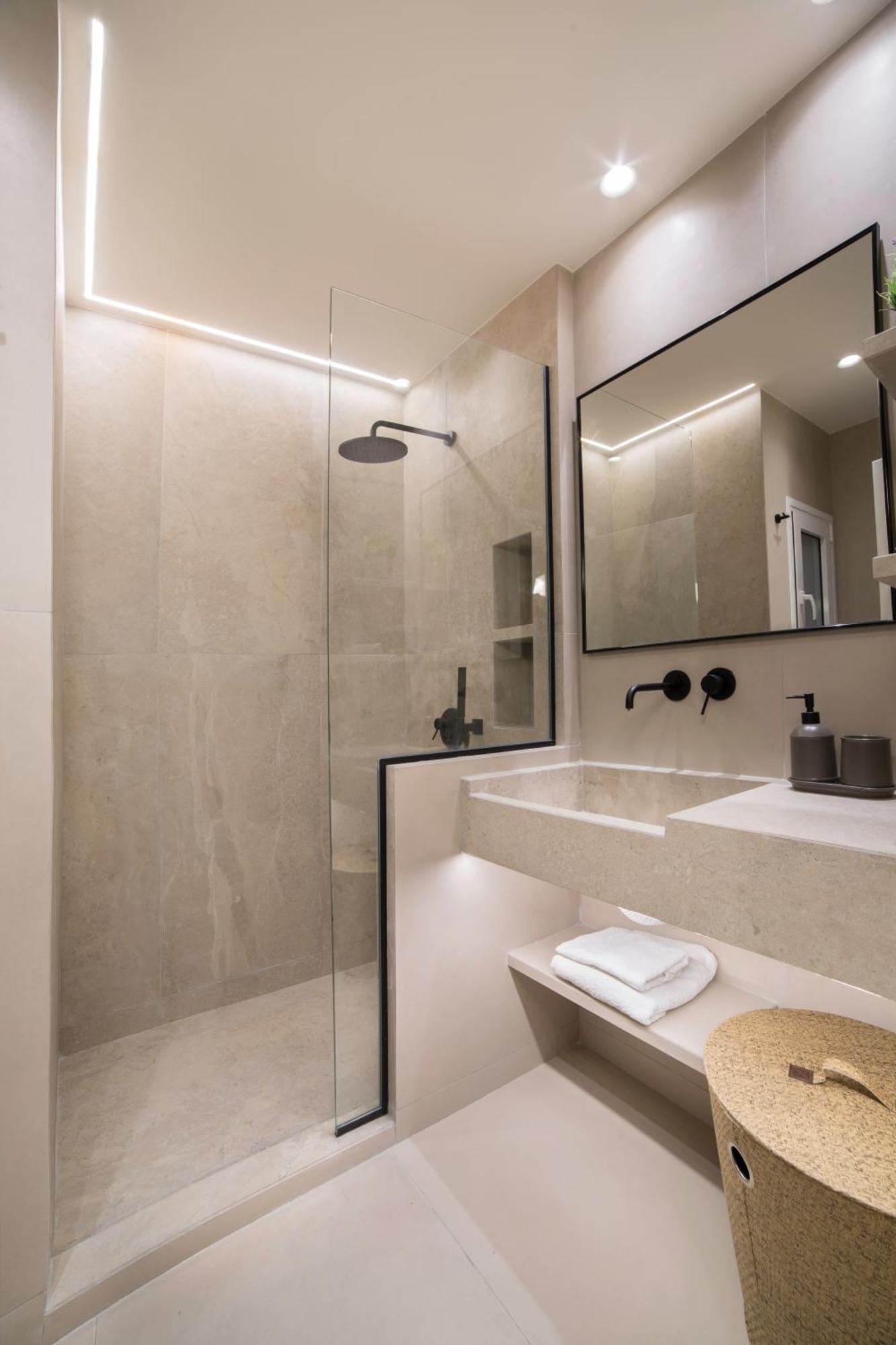 Urban Spacious Apartment Near Kallimarmaron เอเธนส์ ภายนอก รูปภาพ