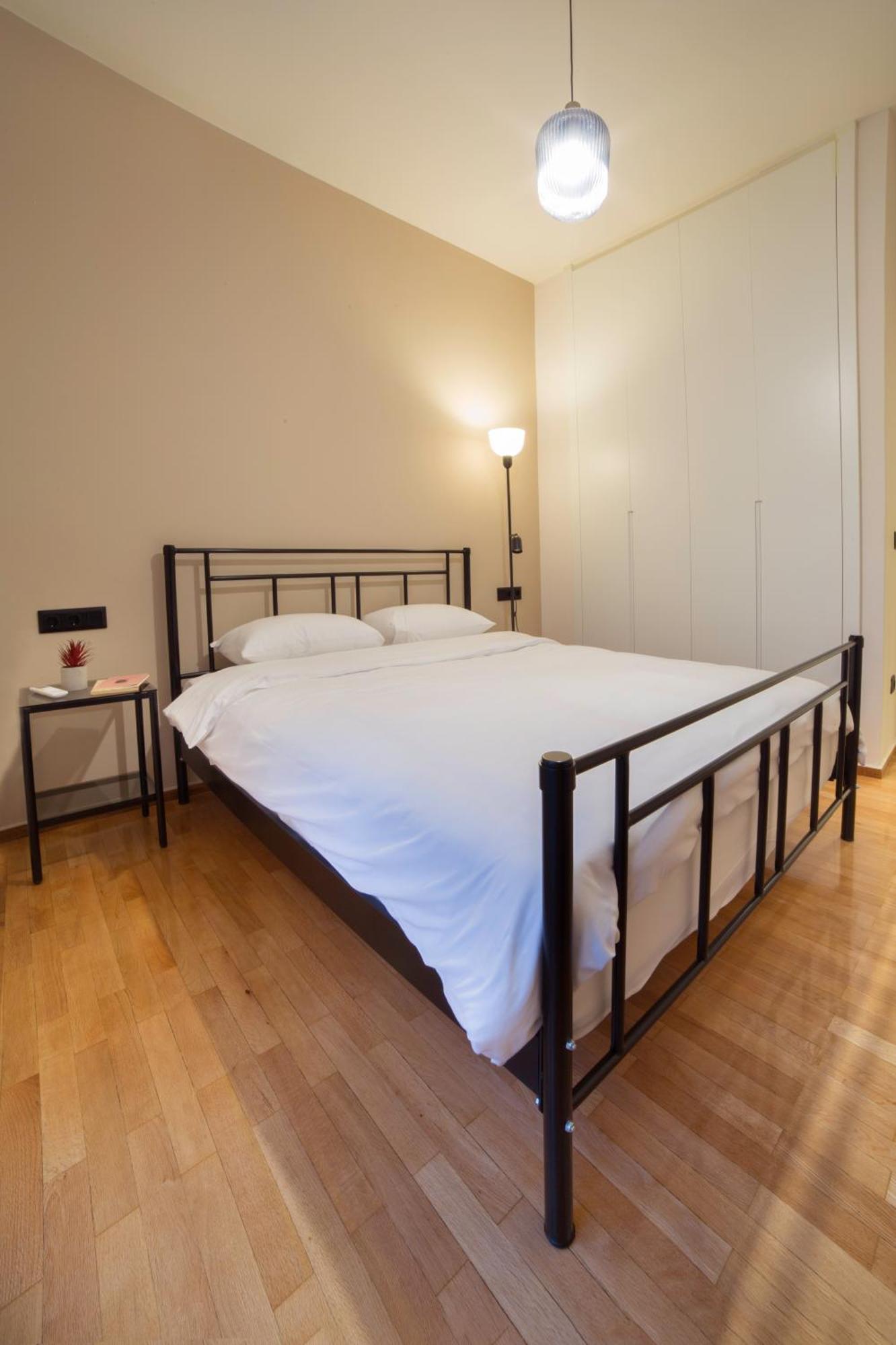 Urban Spacious Apartment Near Kallimarmaron เอเธนส์ ภายนอก รูปภาพ